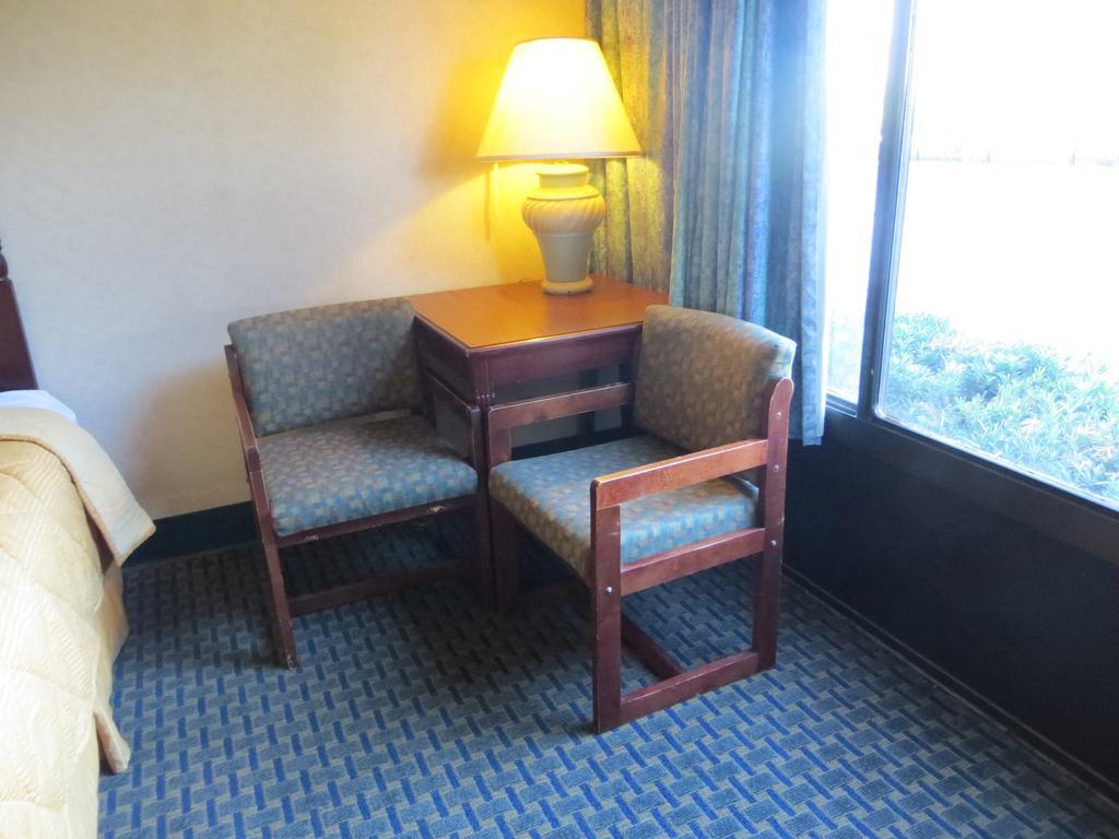 Eurotel Inn 마이틀랜드 객실 사진